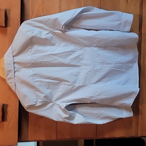 NWT Banana Republic: Tailored Non-Iron Shirt, White w/ Black pin-stripes, 10 - Picture 4 of 4